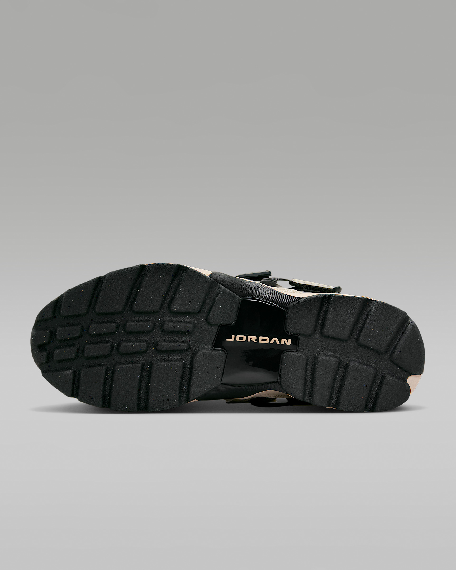 Jordan Trunner LX Women's Shoes - 2