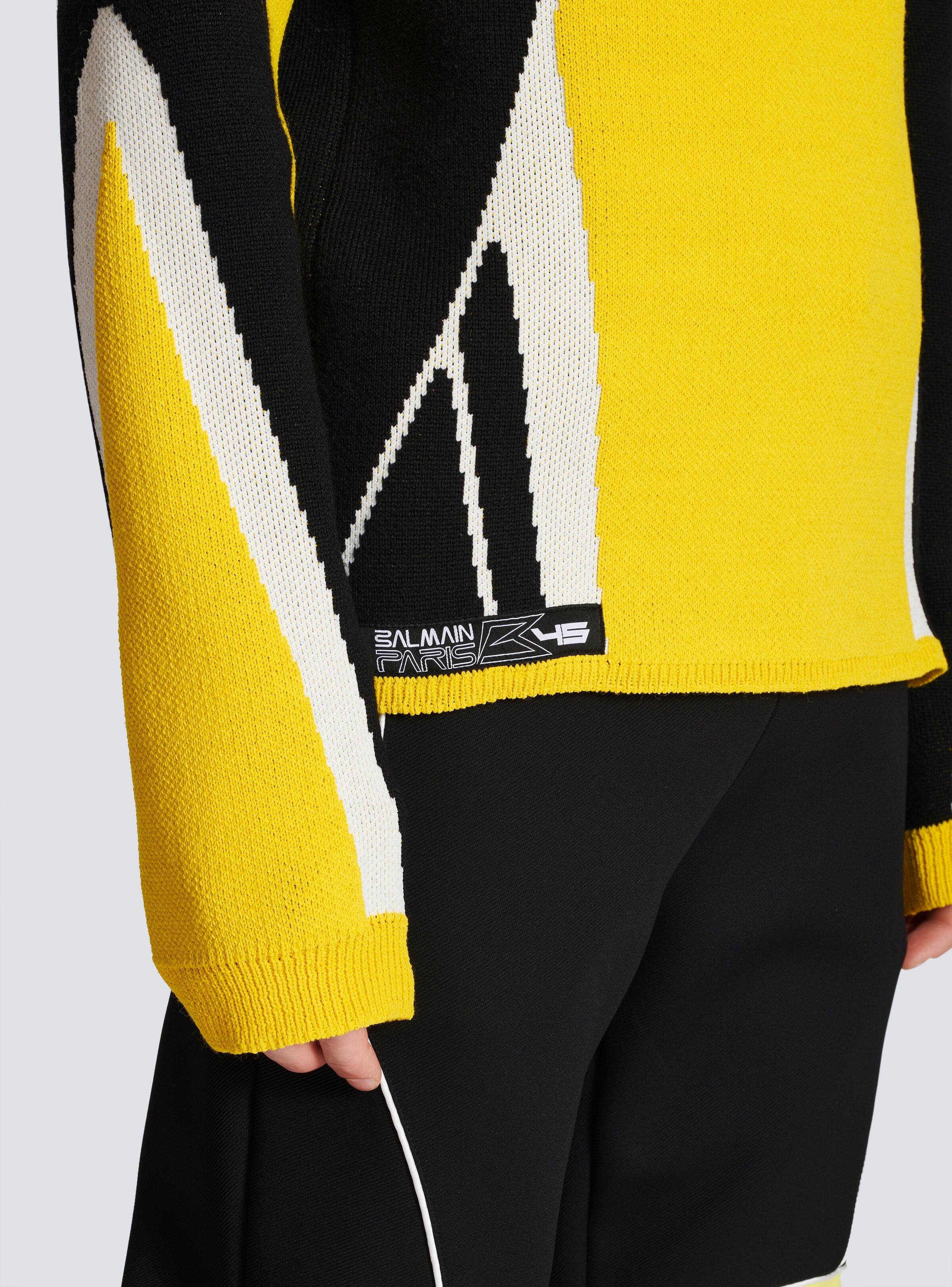 Wool jumper with embroidered Balmain logo - 7