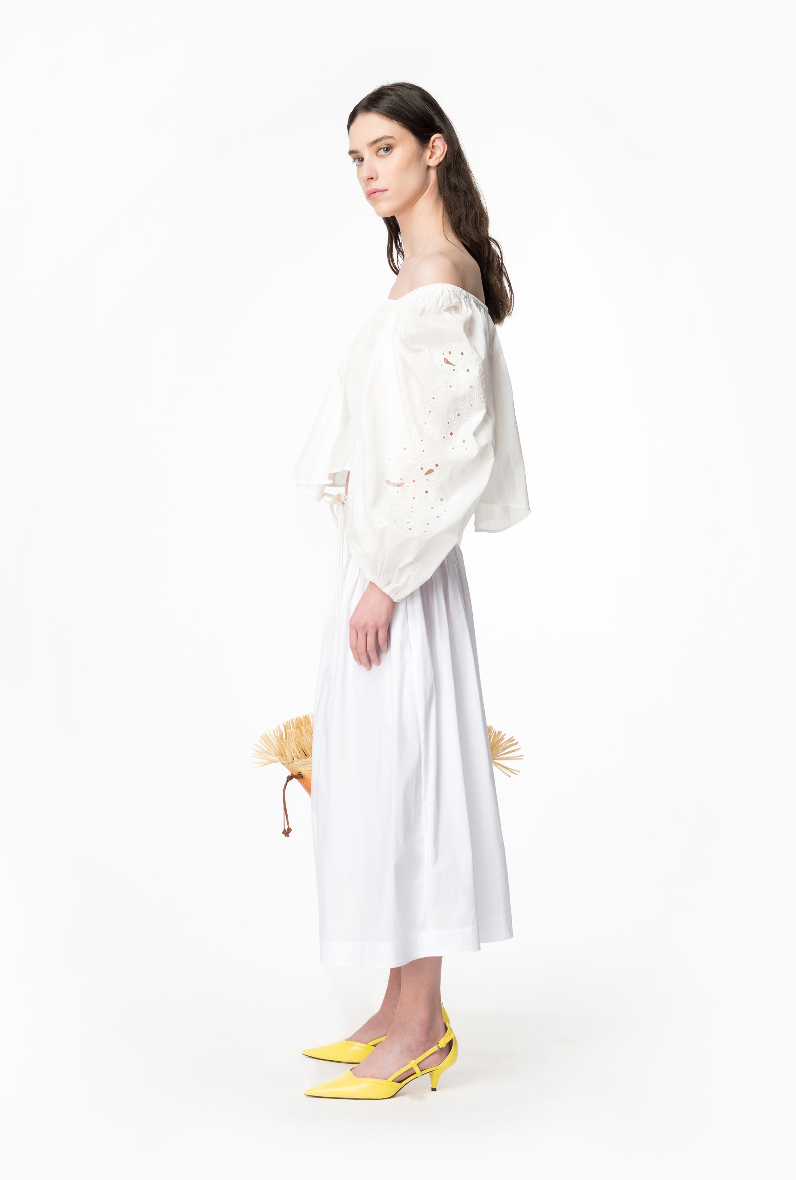 SHORT BLOUSE WITH BRODERIE ANGLAISE - 4