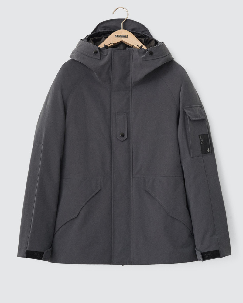 Surplus Nylon Waterproof Parka
Relaxed Fit 1