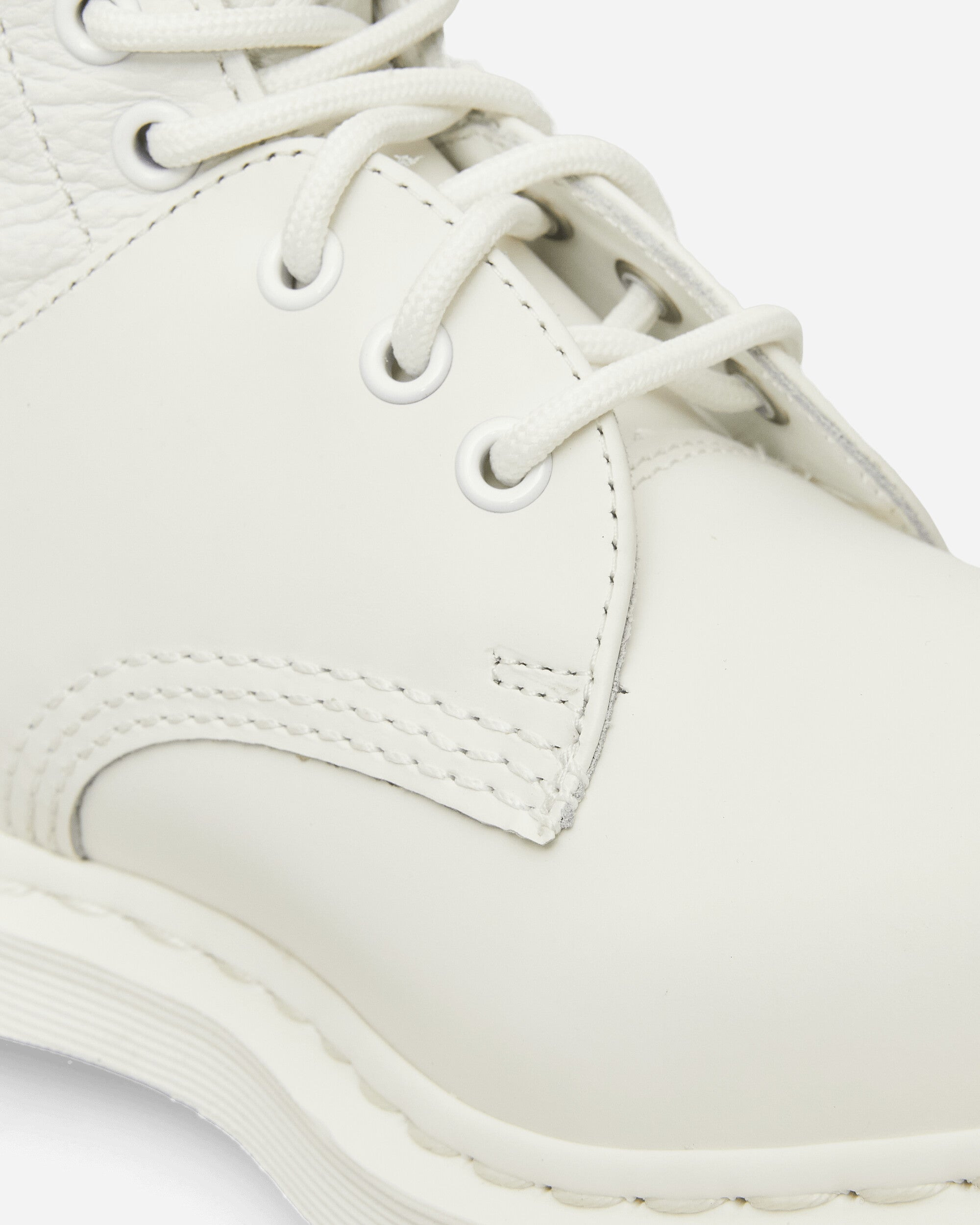 Dr. Martens 1460 8-Eye Boots White - 7