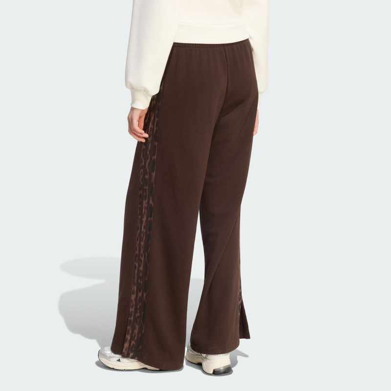 Seasonal Essentials Animal Print 3-Stripes Pants 3