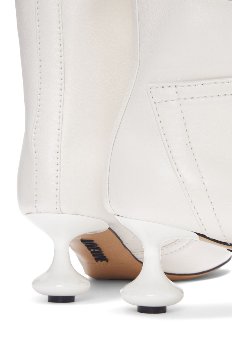 Toy-ankle bootie in lambskin 4