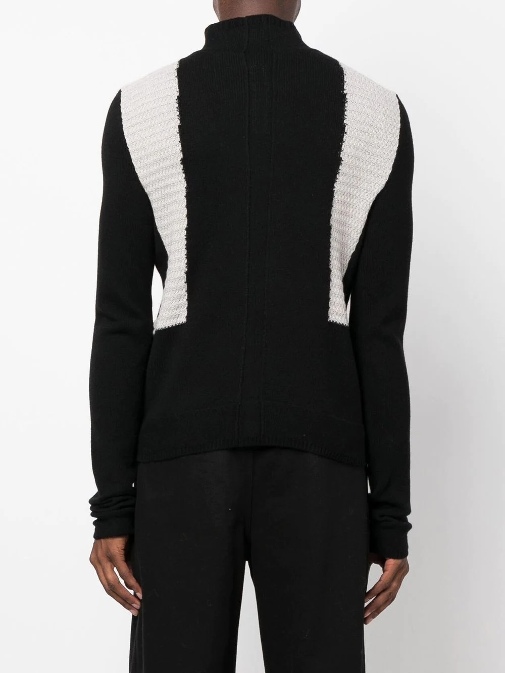 contrast-panel jumper - 4