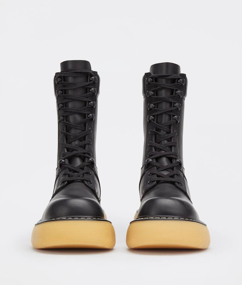 Bottega Veneta swell outlook