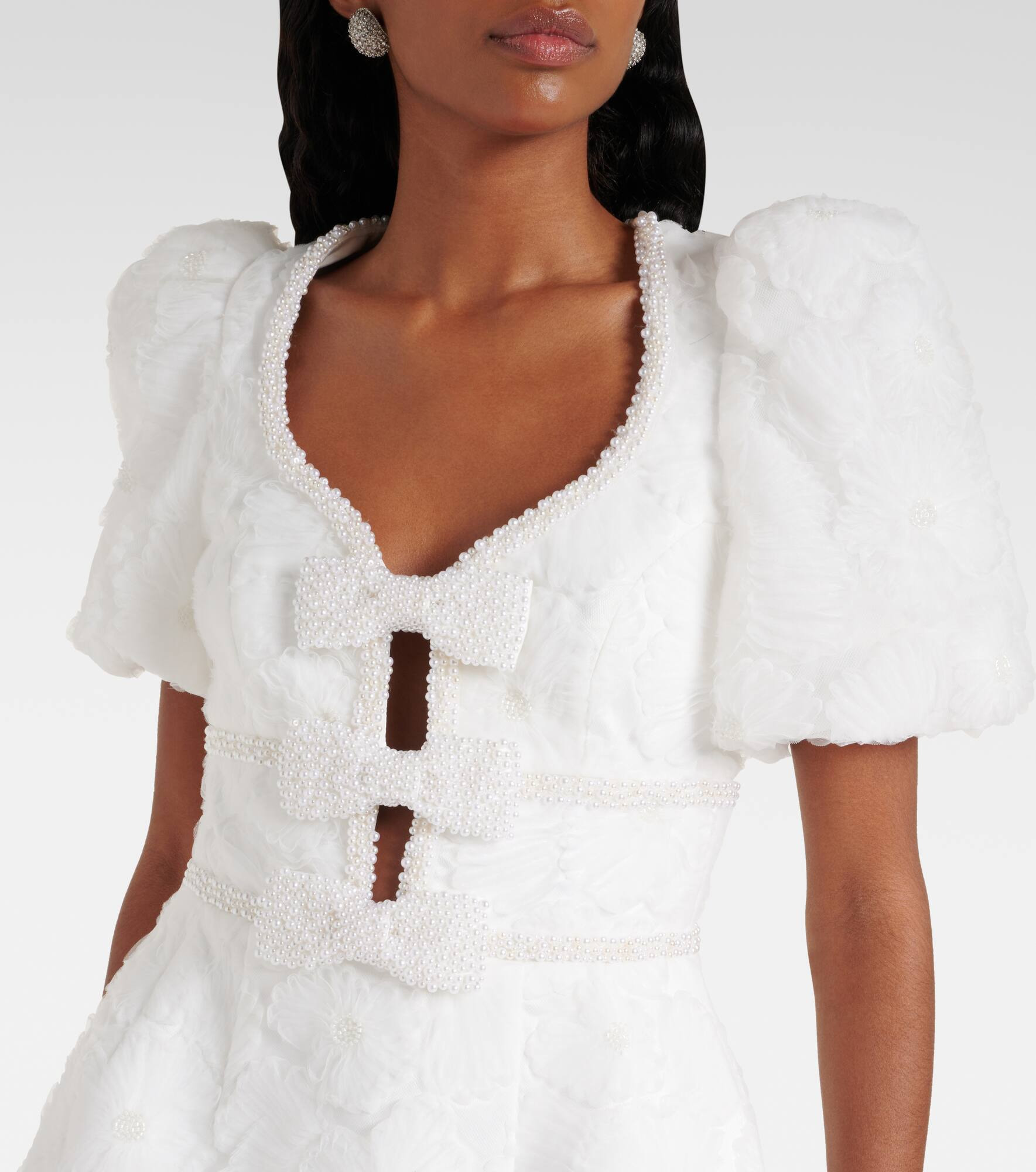 Delilah bow-detail embellished minidress - 4