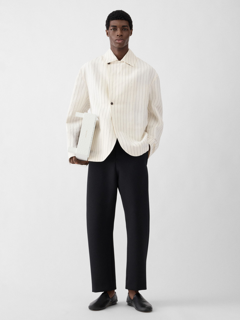 JACQUEMUS The Dimanche jacket outlook