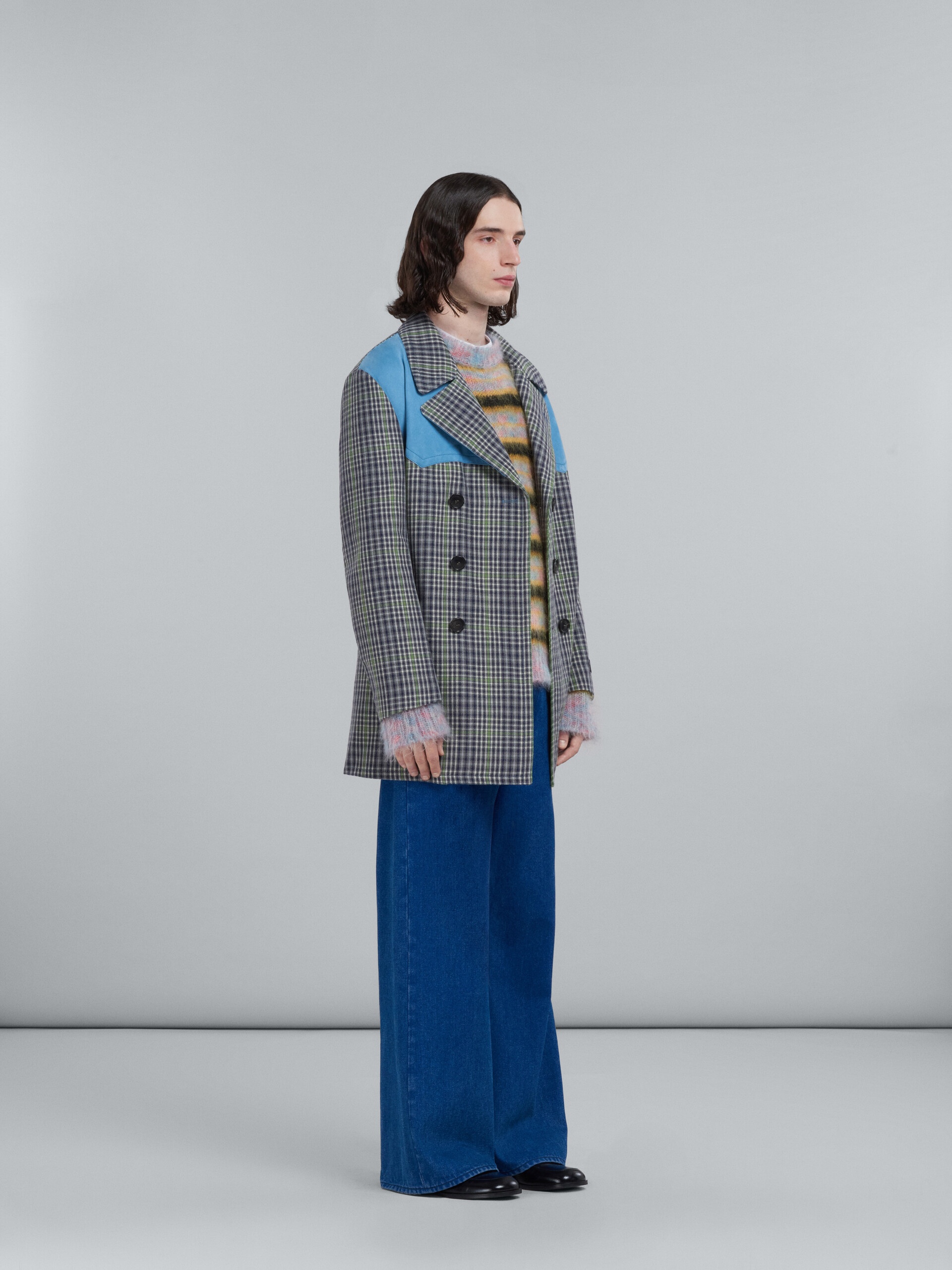DOUBLE-BREASTED COAT IN GREY CHEQUERED WOOL - 6