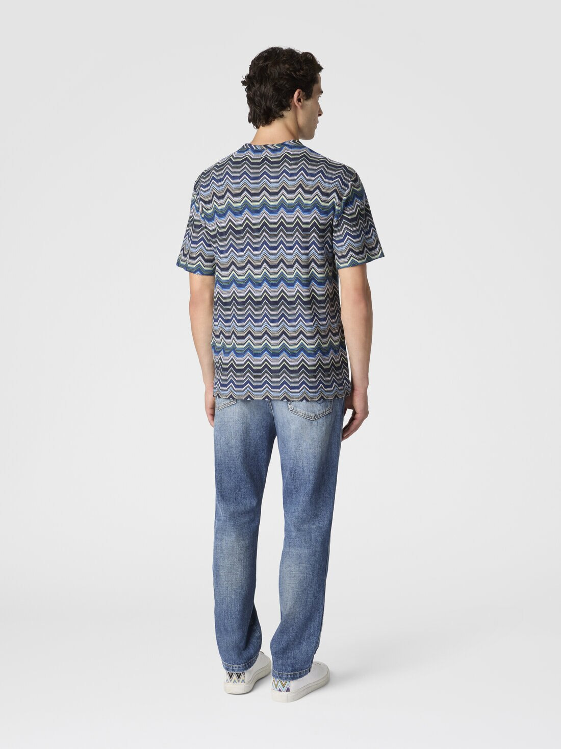 Crew Neck T-Shirt with Geometric Zigzag - 3