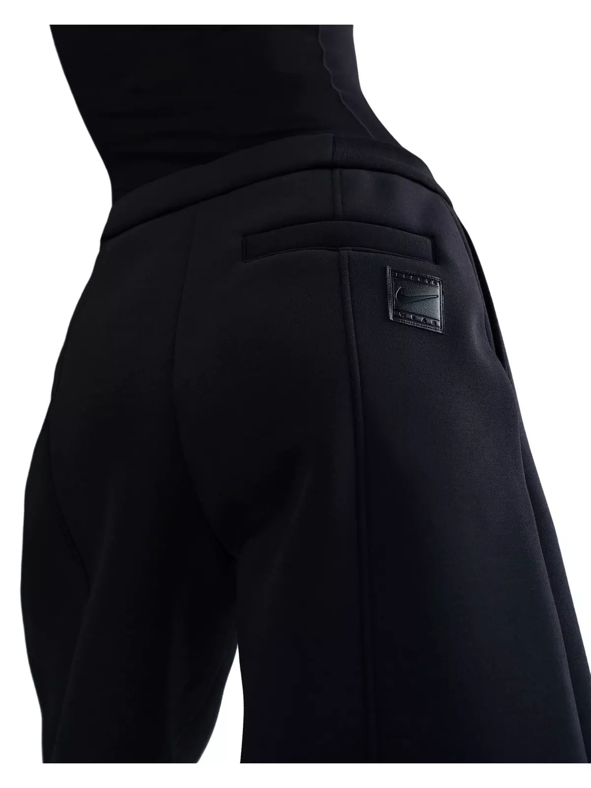 Women's Sportswear Modern Fleece Mid-Rise Loose Shorts -Black - 2