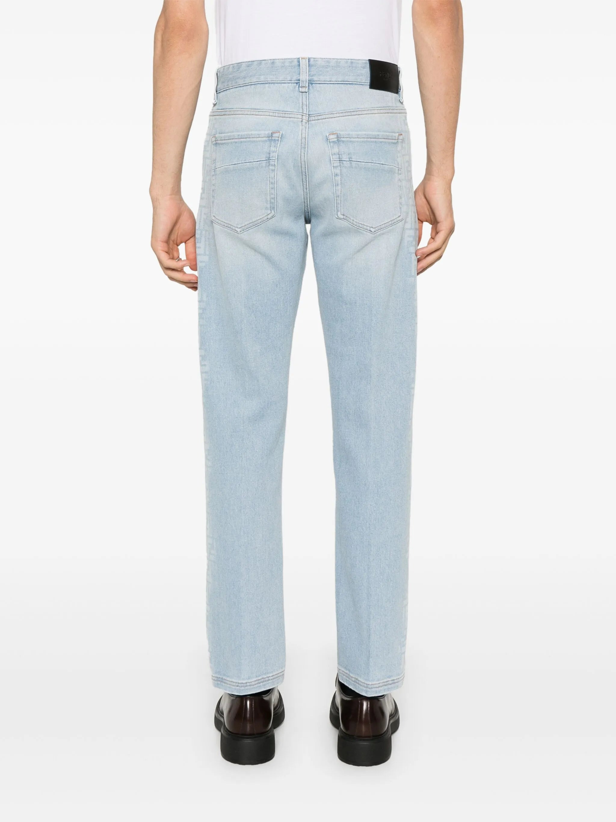 Mid-rise Tapered Jeans - 3