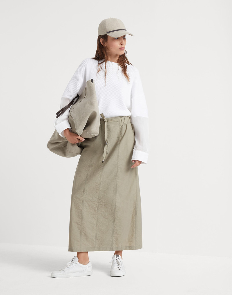 Techno cotton poplin midi track skirt with shiny tab 4