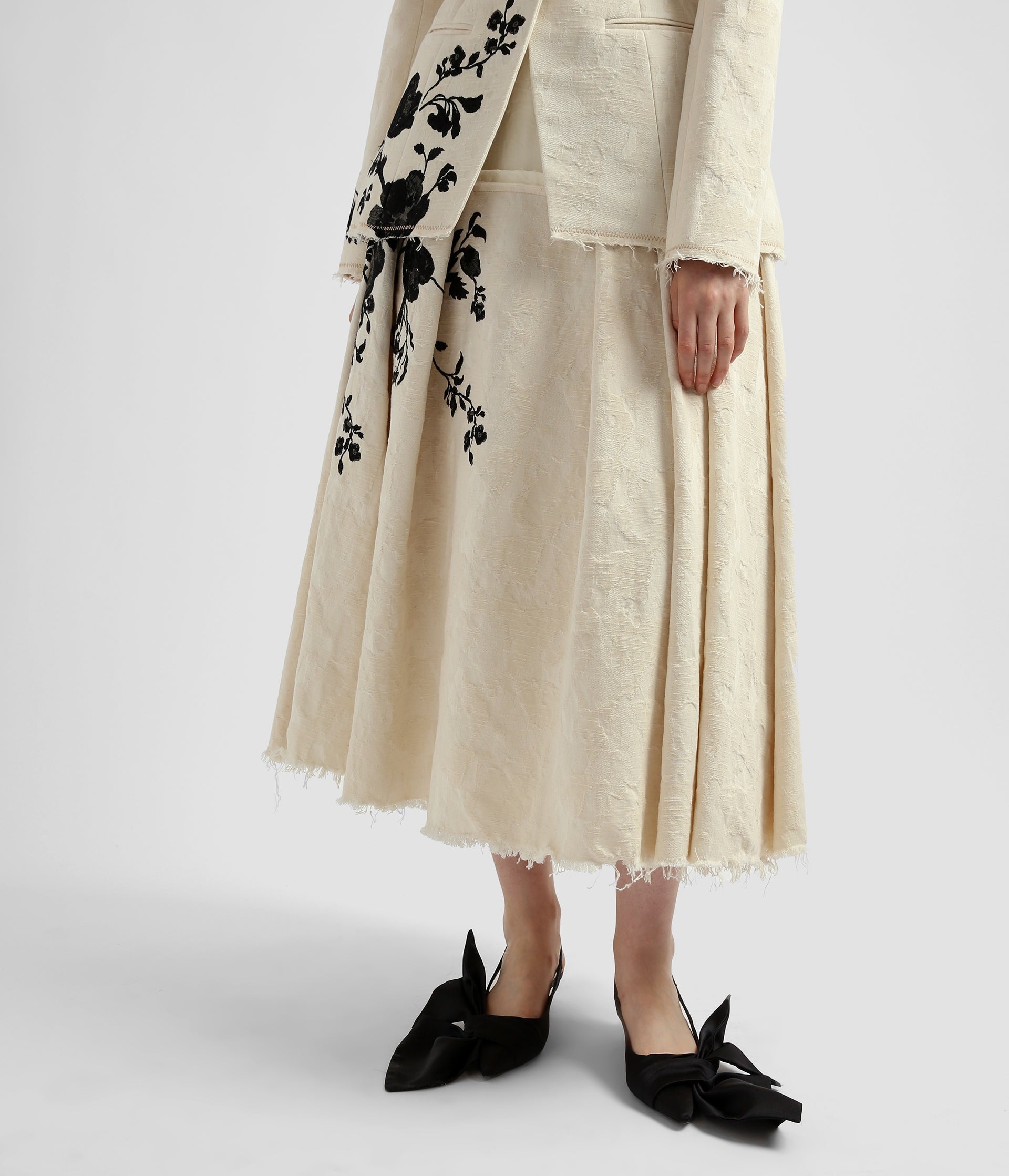VOLUME SKIRT - 3