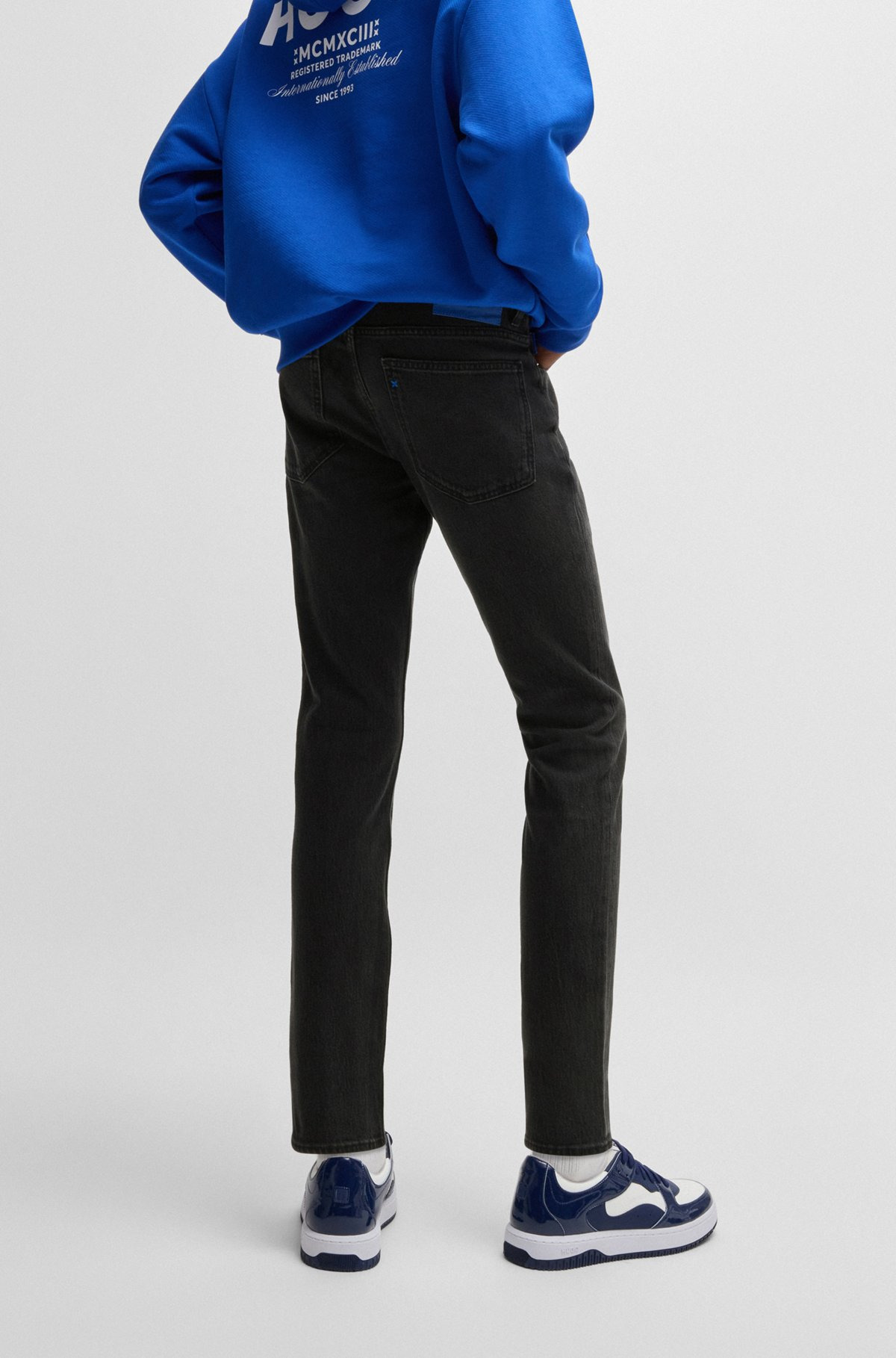 EXTRA-SLIM-FIT JEANS IN STONEWASHED STRETCH DENIM - 4