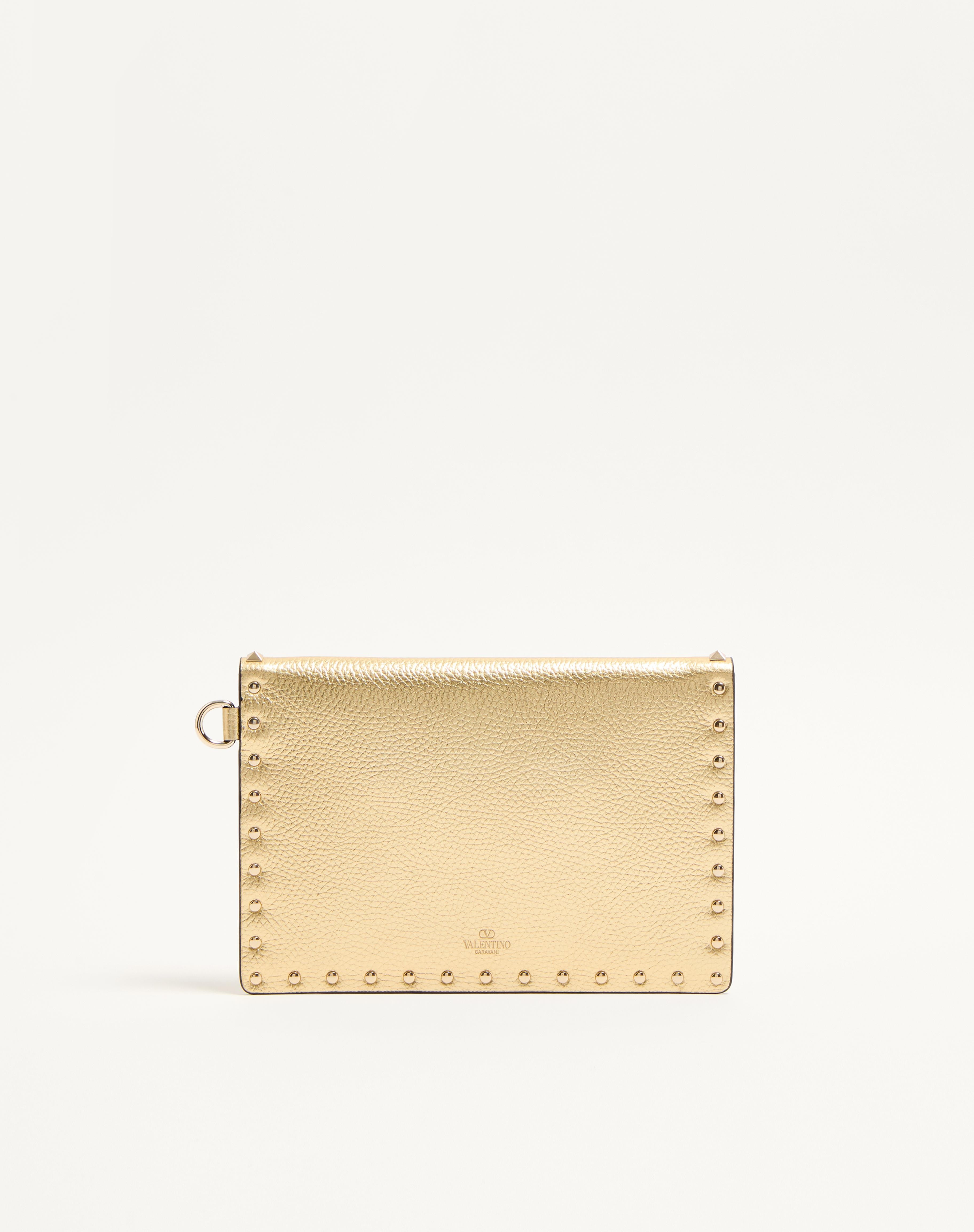 ROCKSTUD LAMINATED GRAINY CALFSKIN CLUTCH BAG - 5