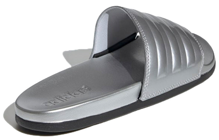 (WMNS) adidas Adilette Comfort Slide 'Silver Metallic' FW7683 - 4