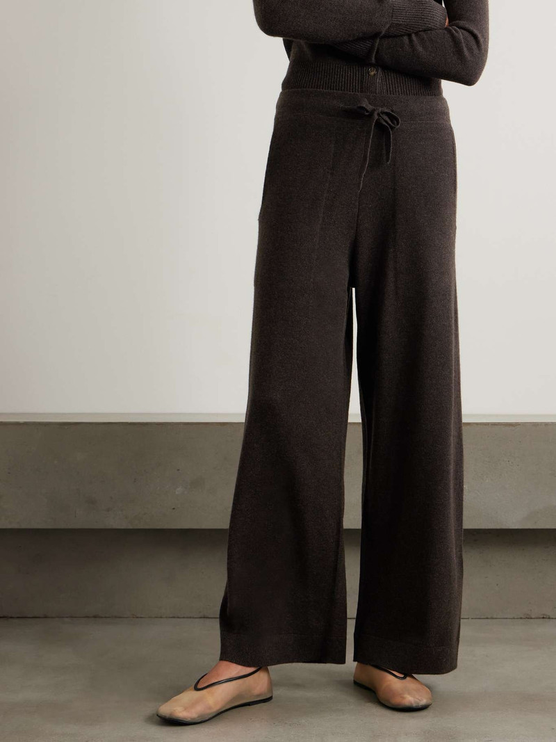 Suria organic cashmere wide-leg pants Dark brown 3