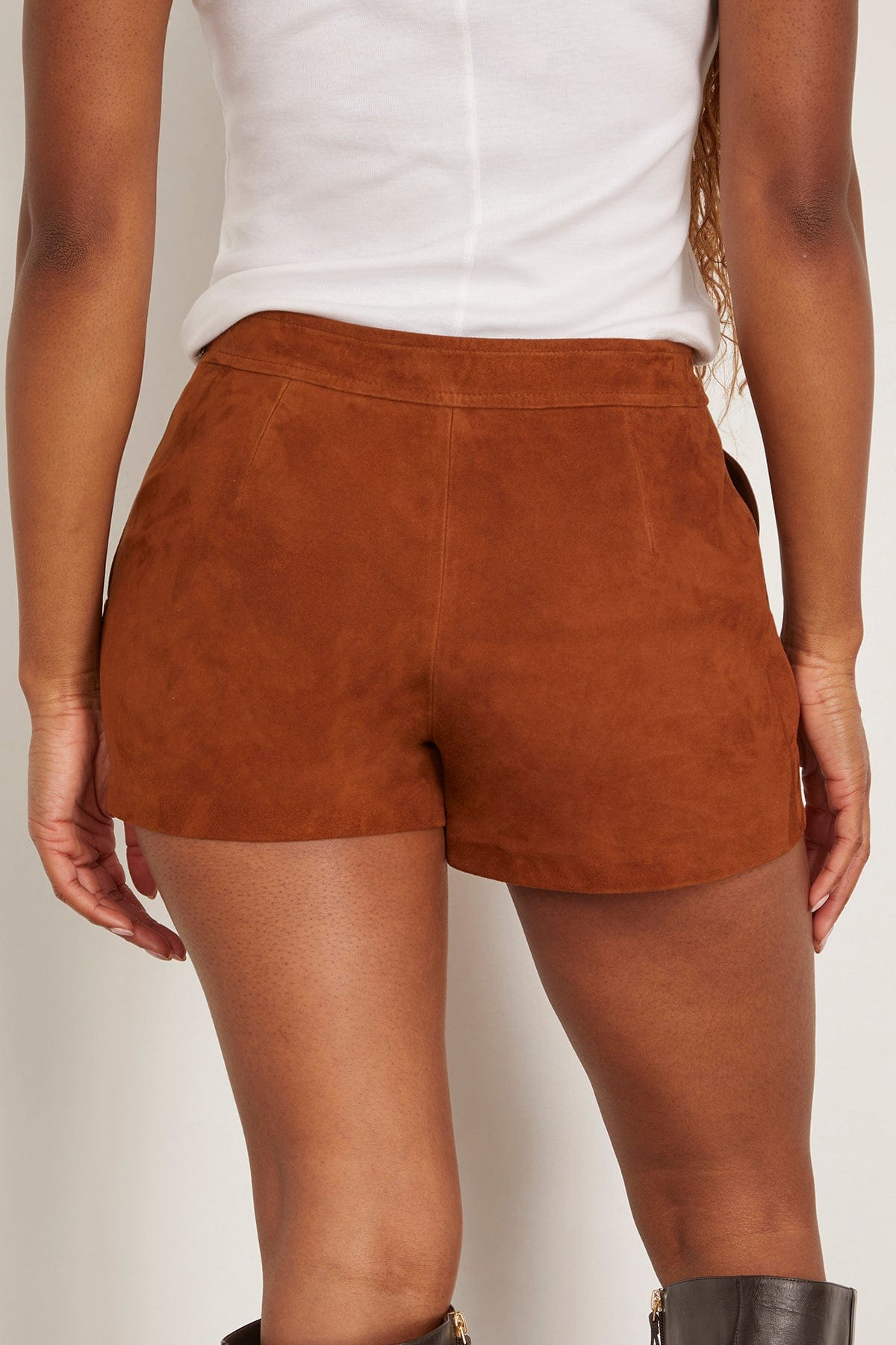Eris Short in Chocolat - 4