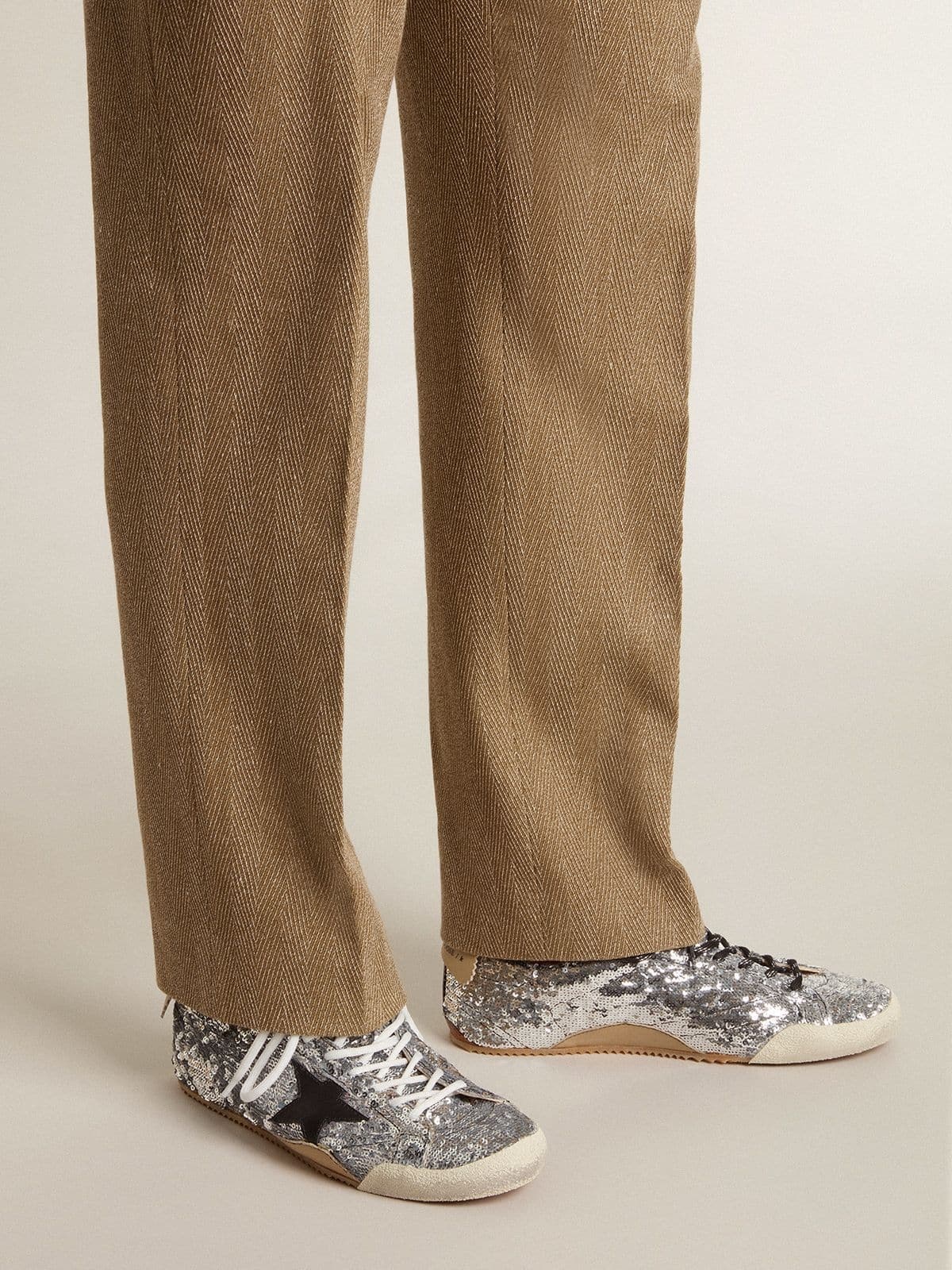 Men's True-Star in silver sequins with black star and beige leather heel tab - 3
