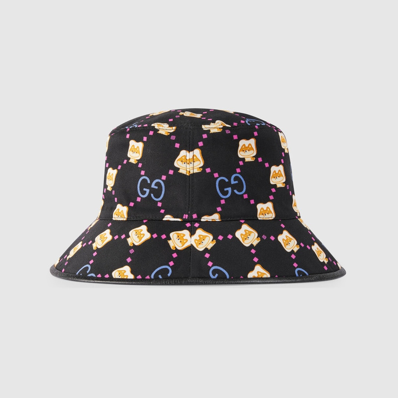 GUCCI Cotton bucket hat with GG animal print outlook