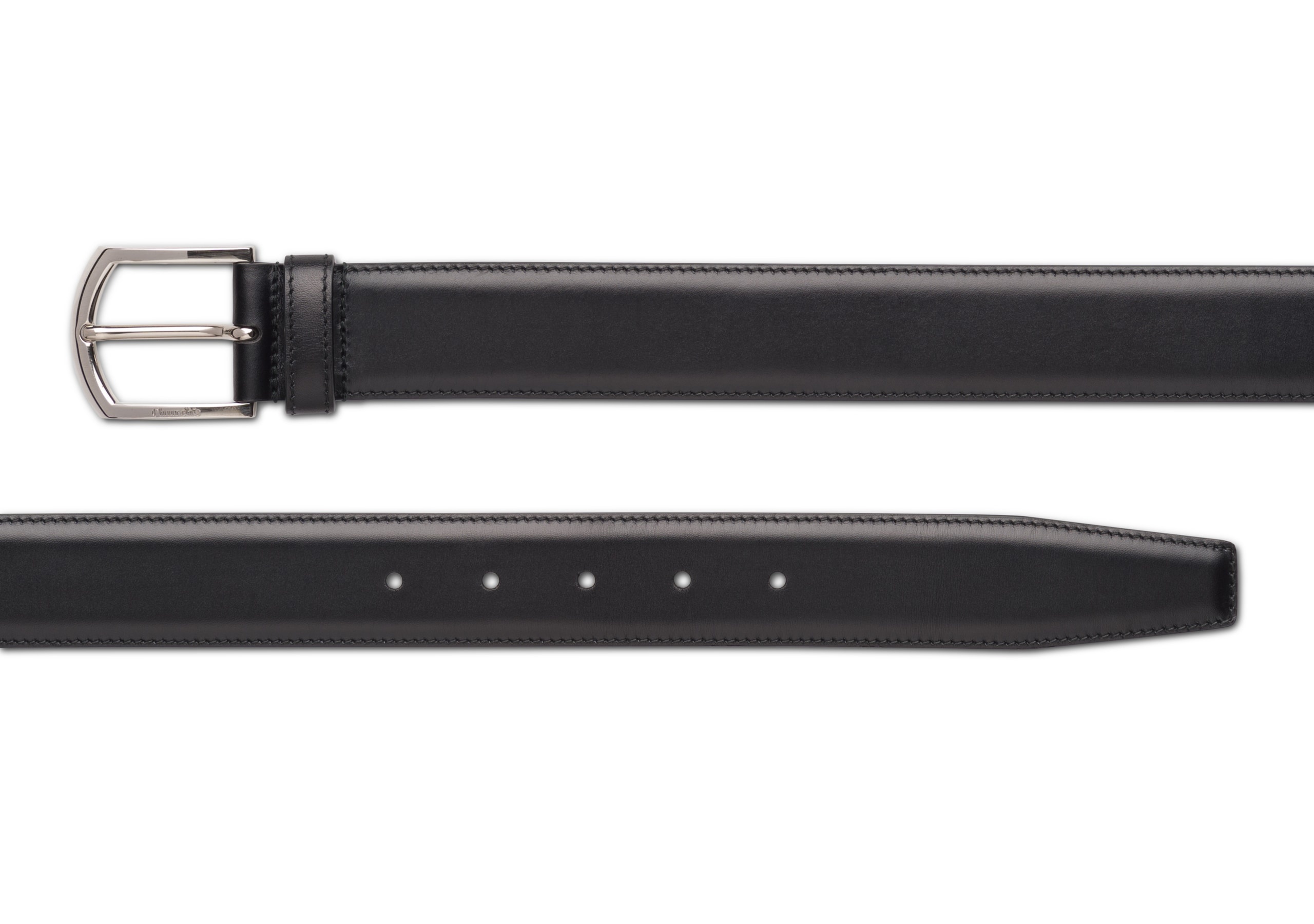 Classic buckle belt
Calf Leather Black - 2