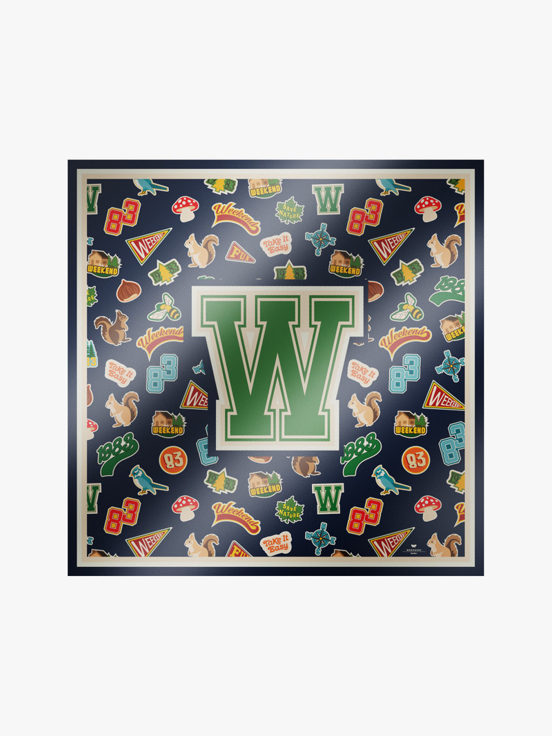 ONESTO Printed silk maxi pocket square 1