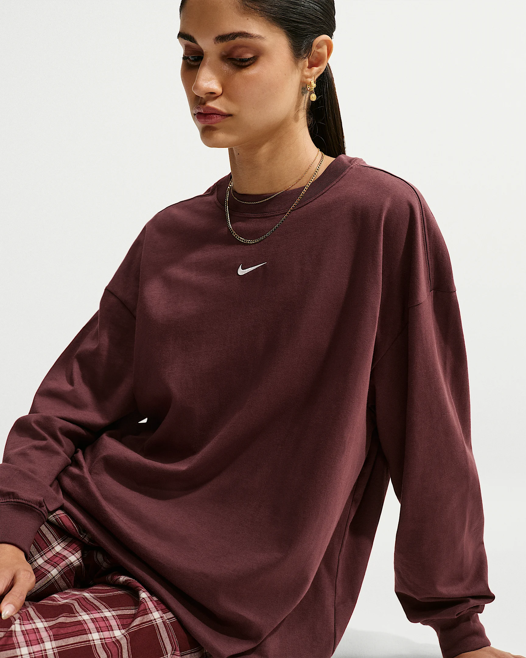 Nike Sportswear Classic Women's Oversized Long-Sleeve T-Shirt - 1