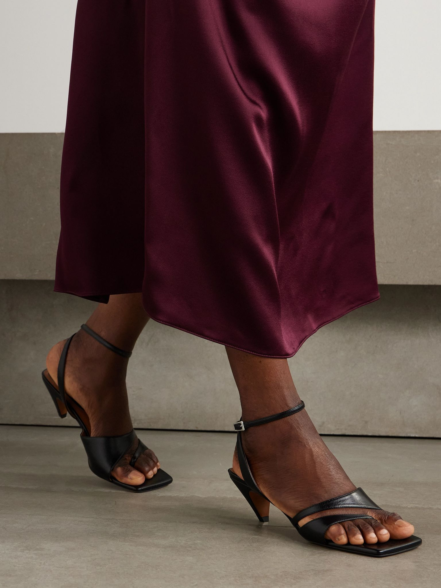 Cutout sandals Black - 2