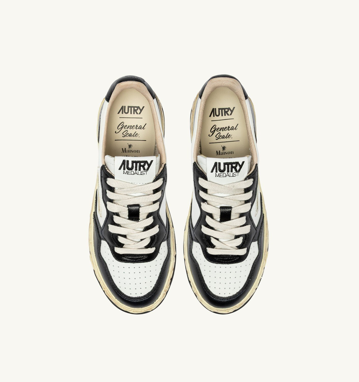 MEDALIST LOW SUPER VINTAGE 'Autry x Maison MIHARA YASUHIRO General Scale.' SNEAKERS IN WHITE AND BLA - 5