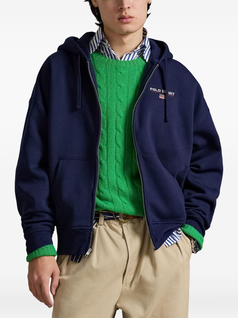 zip-up hoodie 3