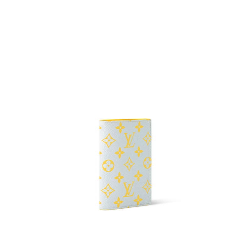Louis Vuitton Passport Cover outlook