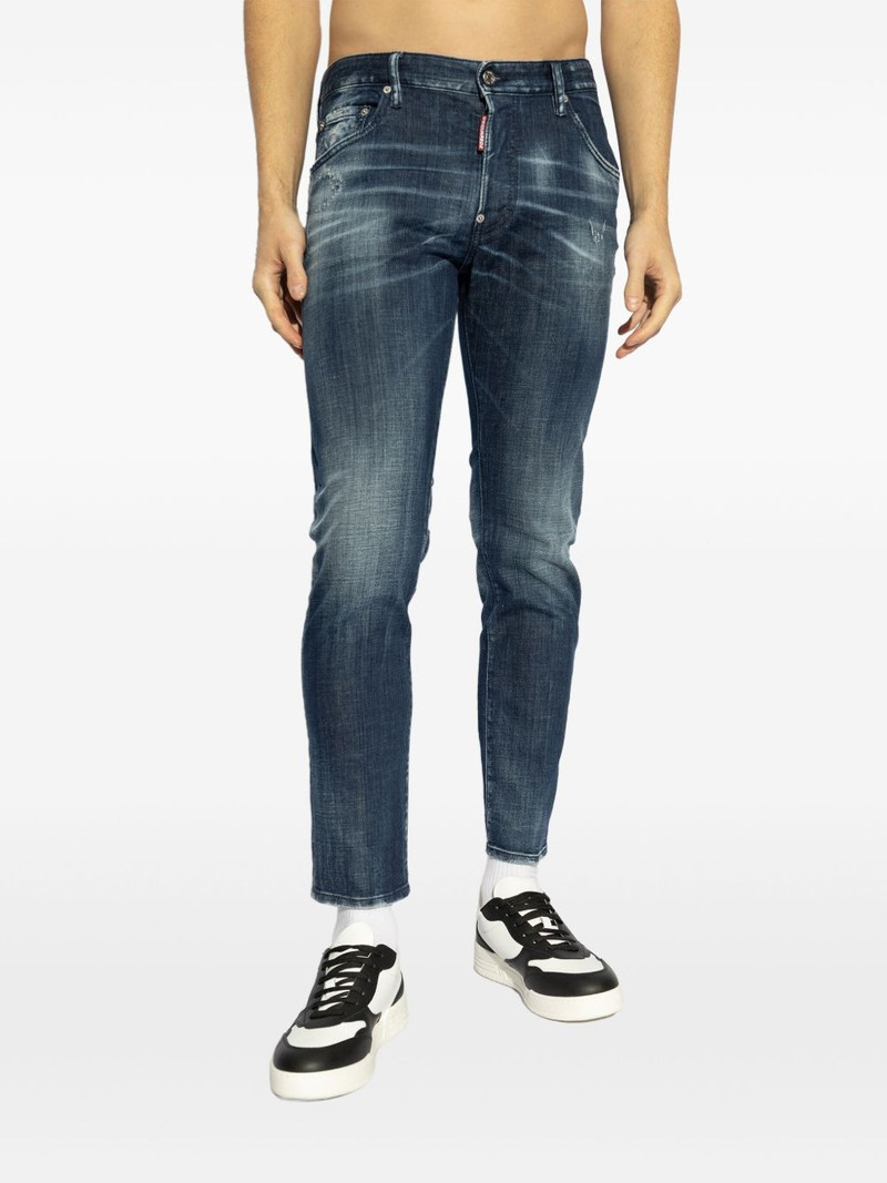 whiskering-effect skinny jeans 3