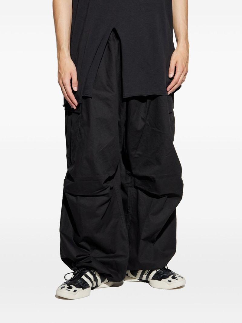 drawstring cargo-pocket trousers 3
