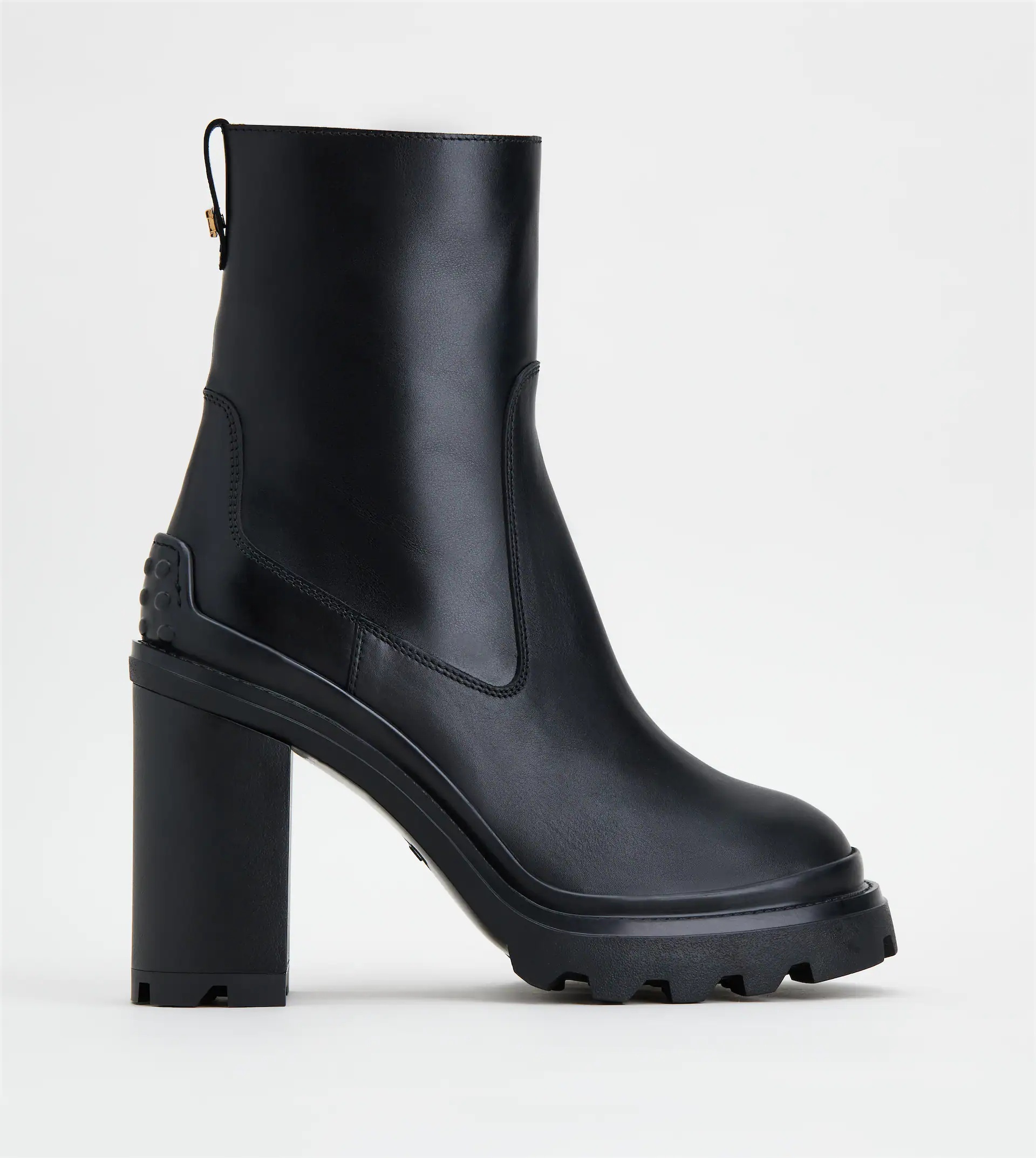 ANKLE BOOTS IN LEATHER - BLACK - 1