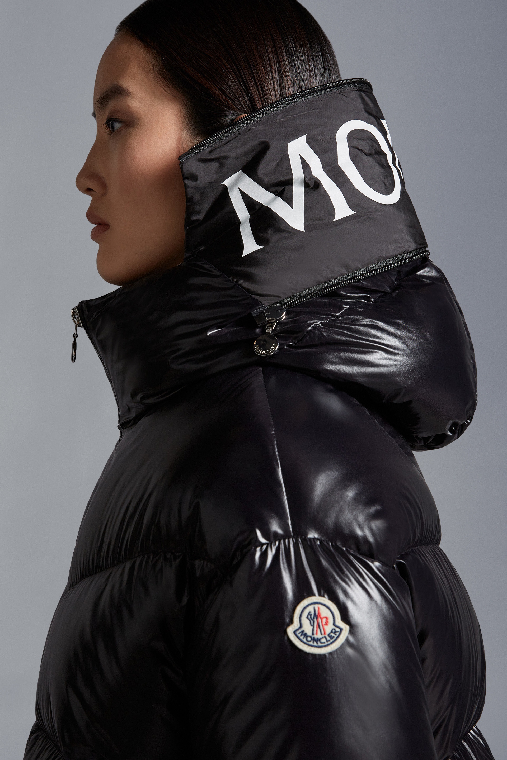 Moncler Huppe Short Down Jacket - I20931A001315963V99C | REVERSIBLE