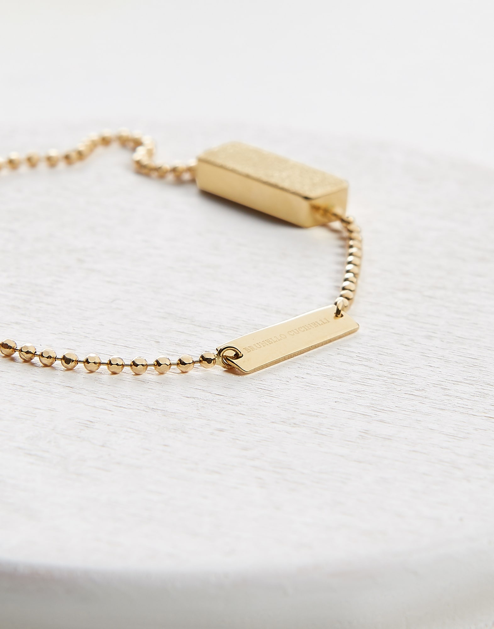 18K Gold bracelet with 0.015ct Diamond - 2