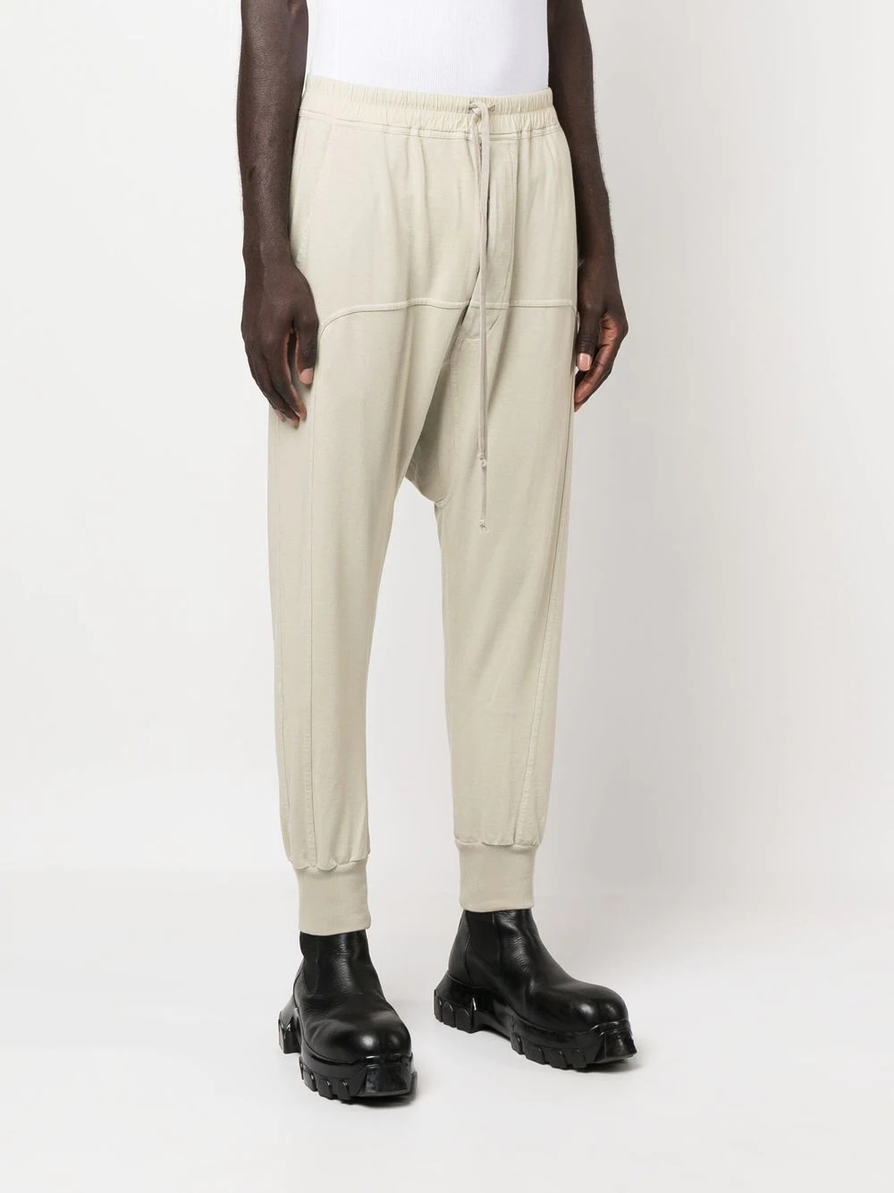 drawstring-waist drop-crotch trousers - 3