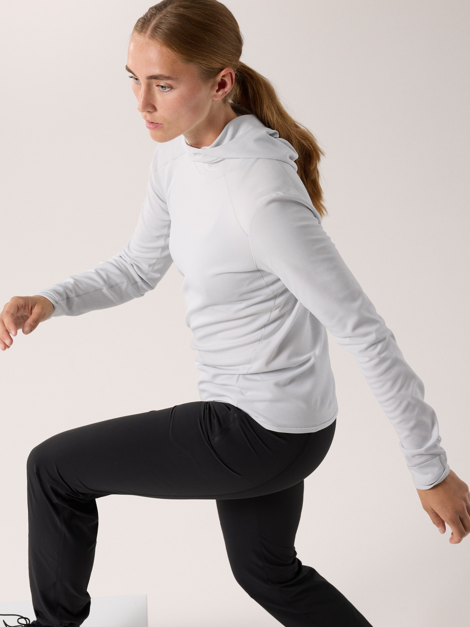 Motus Hoody - 7