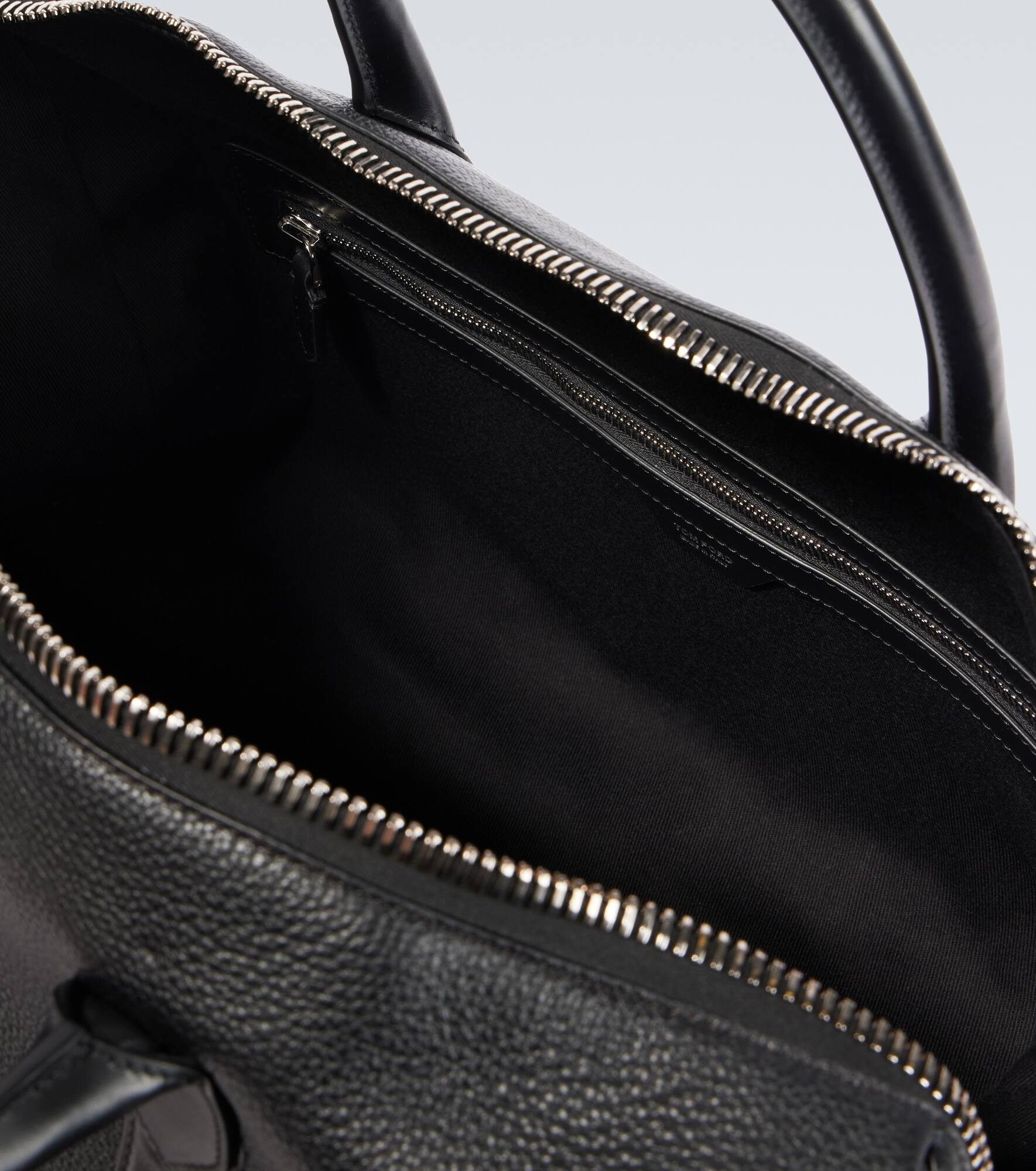 Leather duffel bag - 4