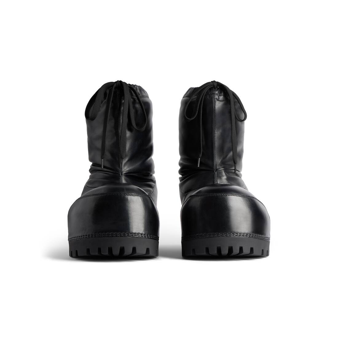 Women's Skiwear - Alaska Low Boot in Black - 3