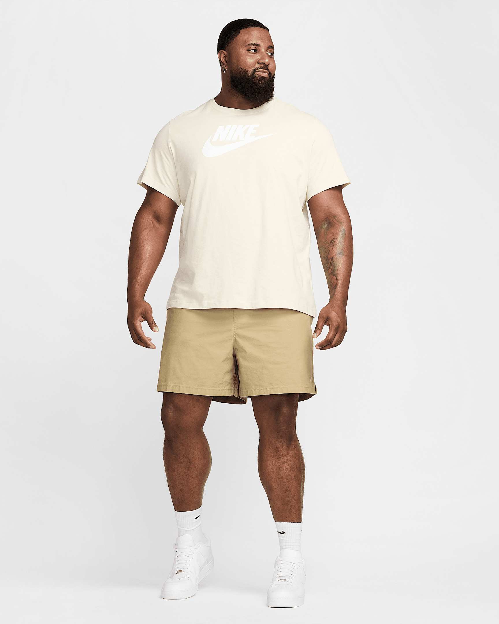 Nike Club Men's Flow Shorts - 14