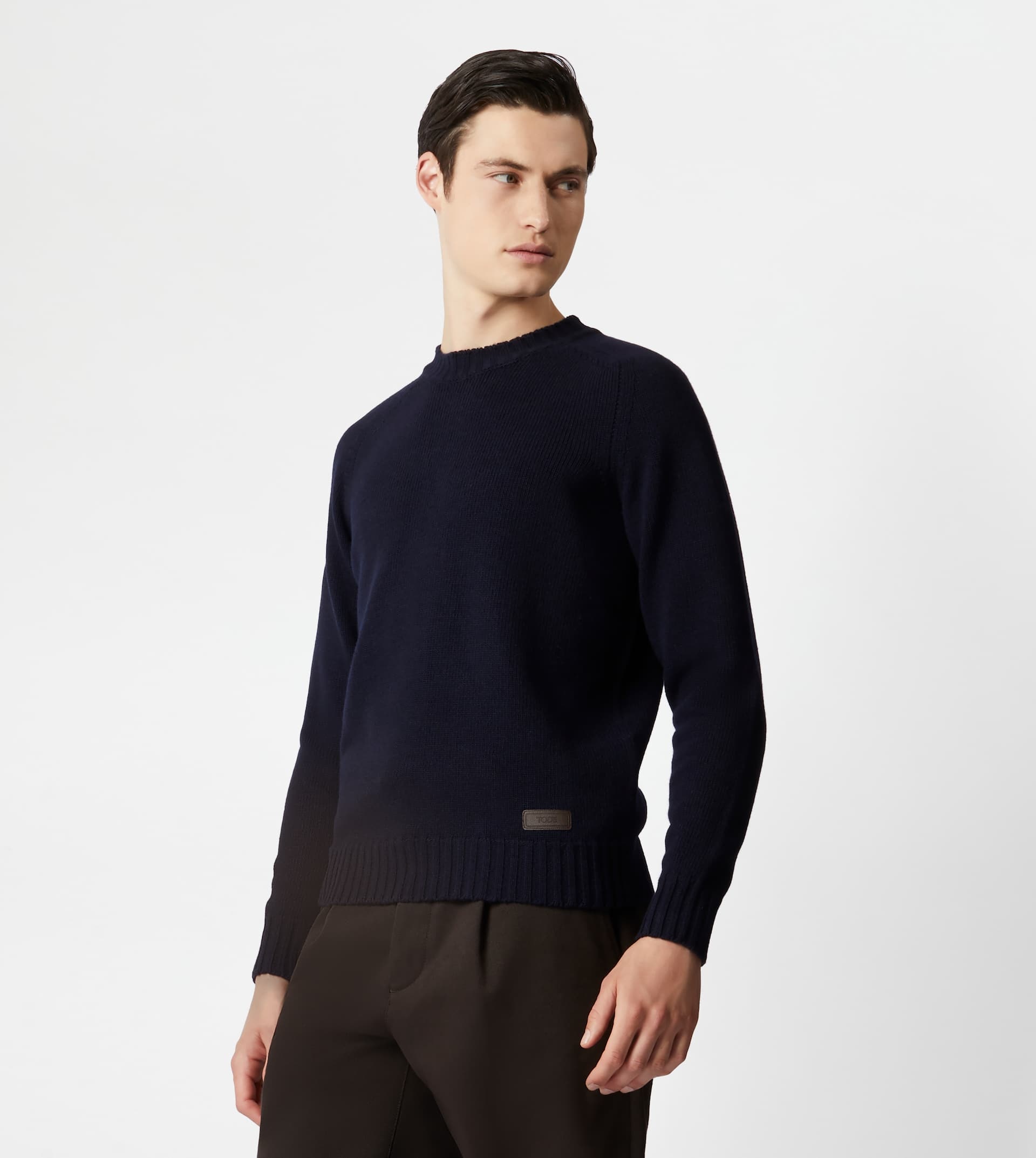CASHMERE BLEND ROUND NECK JUMPER - BLUE - 2