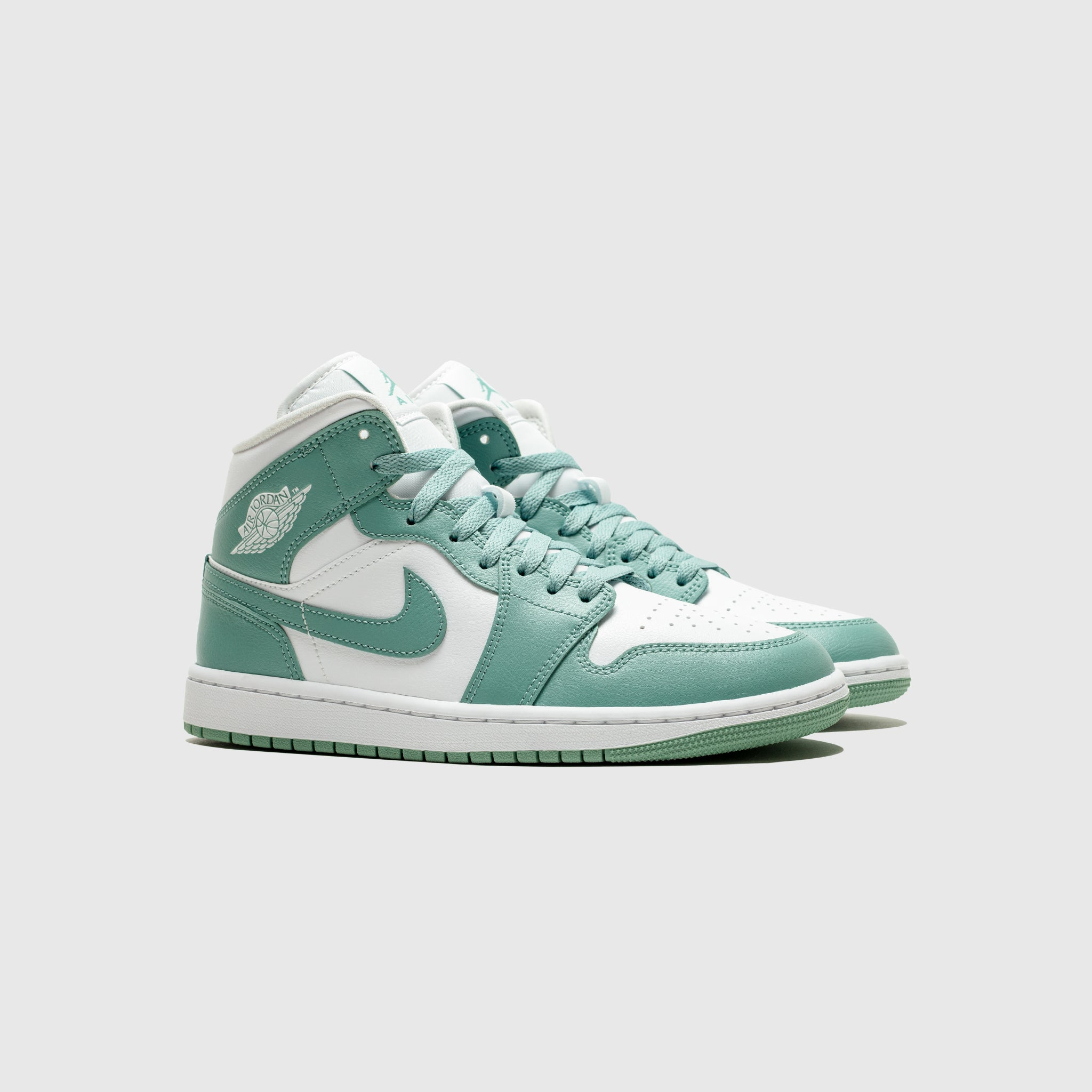 WMNS AIR JORDAN 1 MID "CANNON" - 2