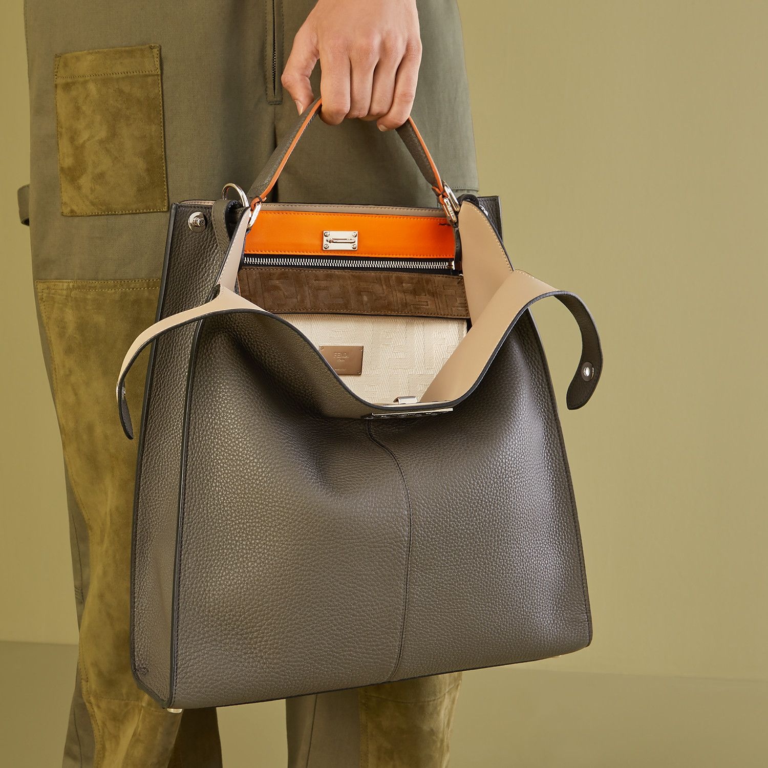 Gray leather bag - 7