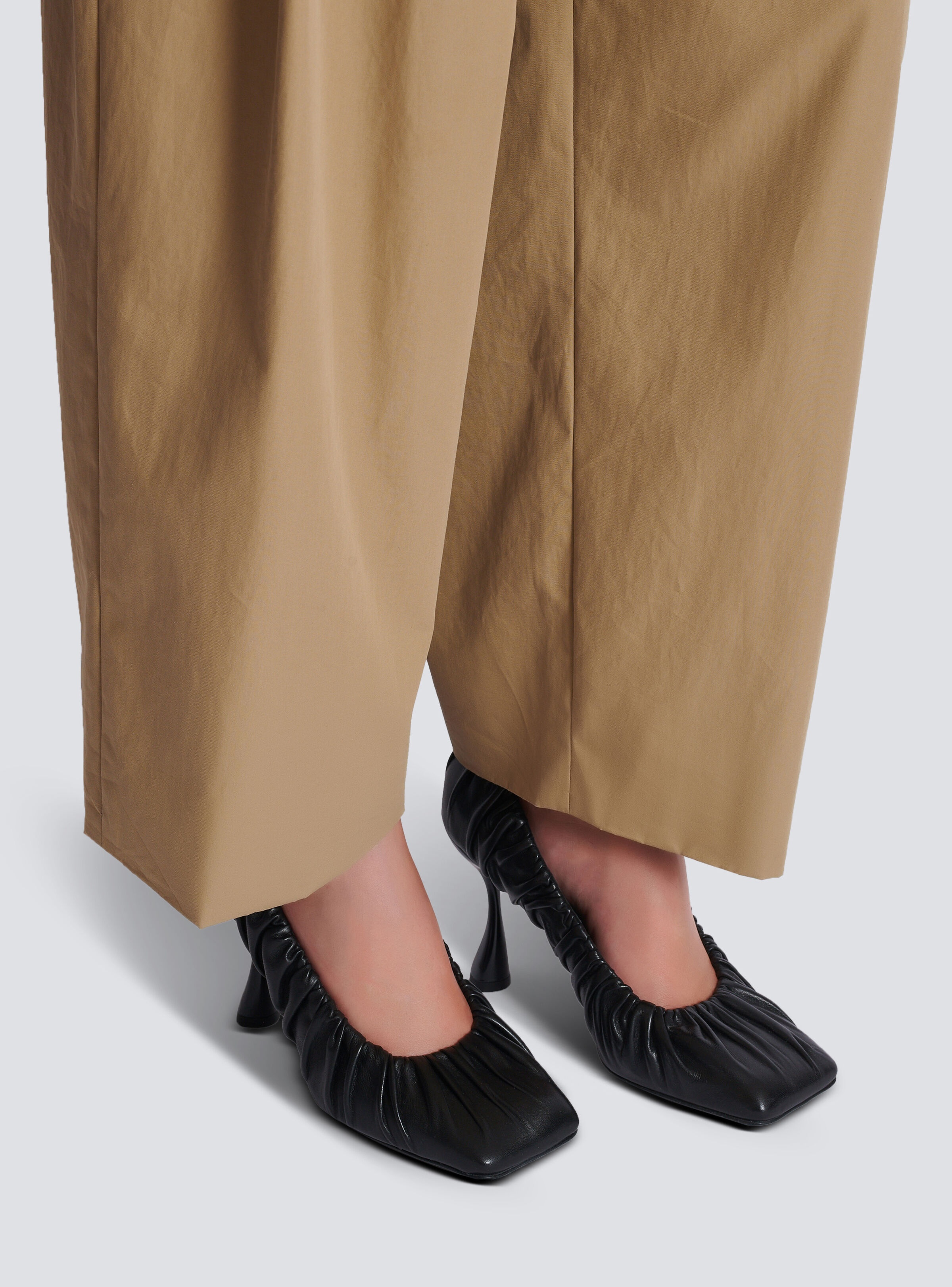 Balmain Eden pumps in gathered lambskin | REVERSIBLE