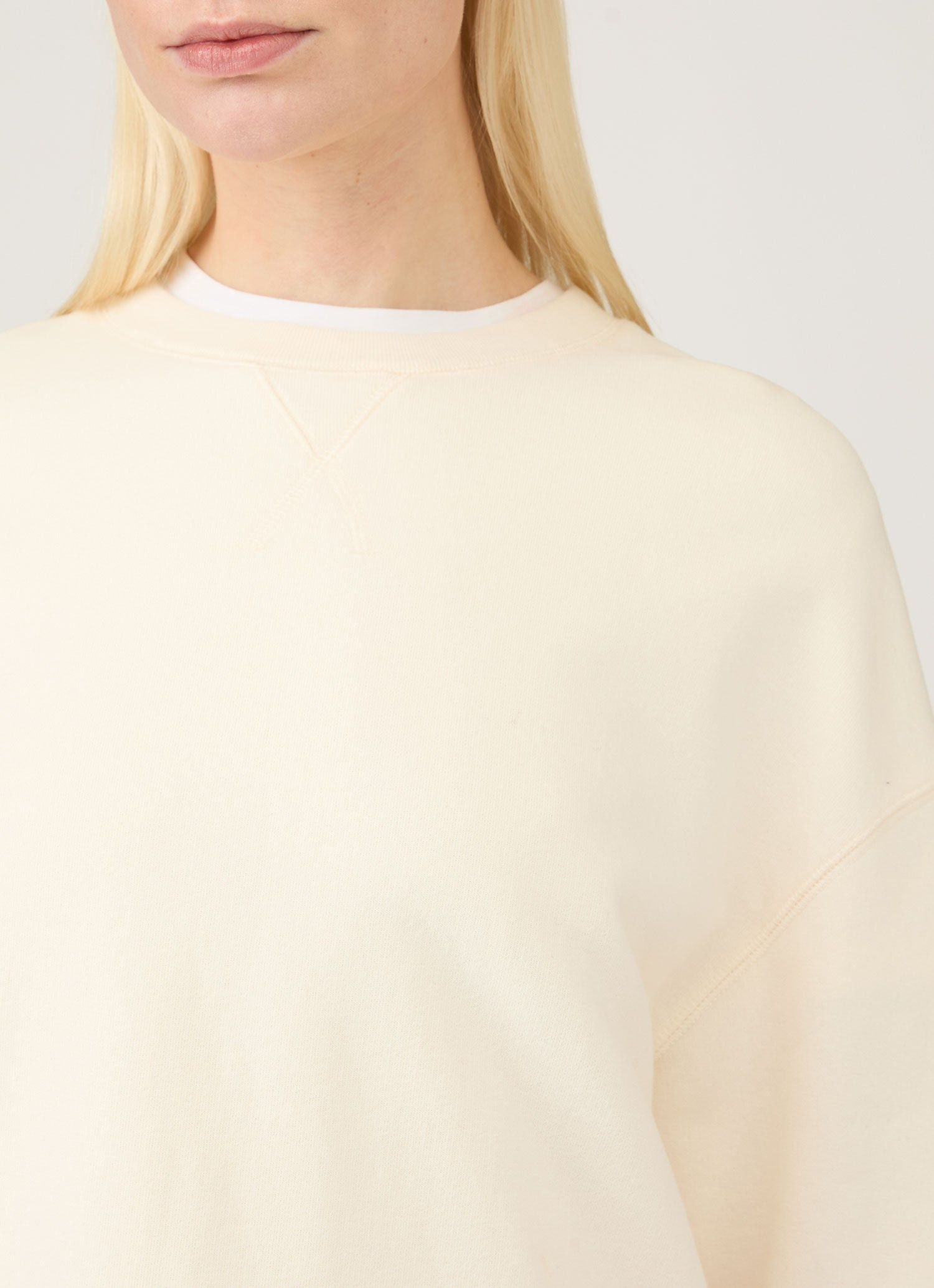 Relaxed Sweatshirt - 4