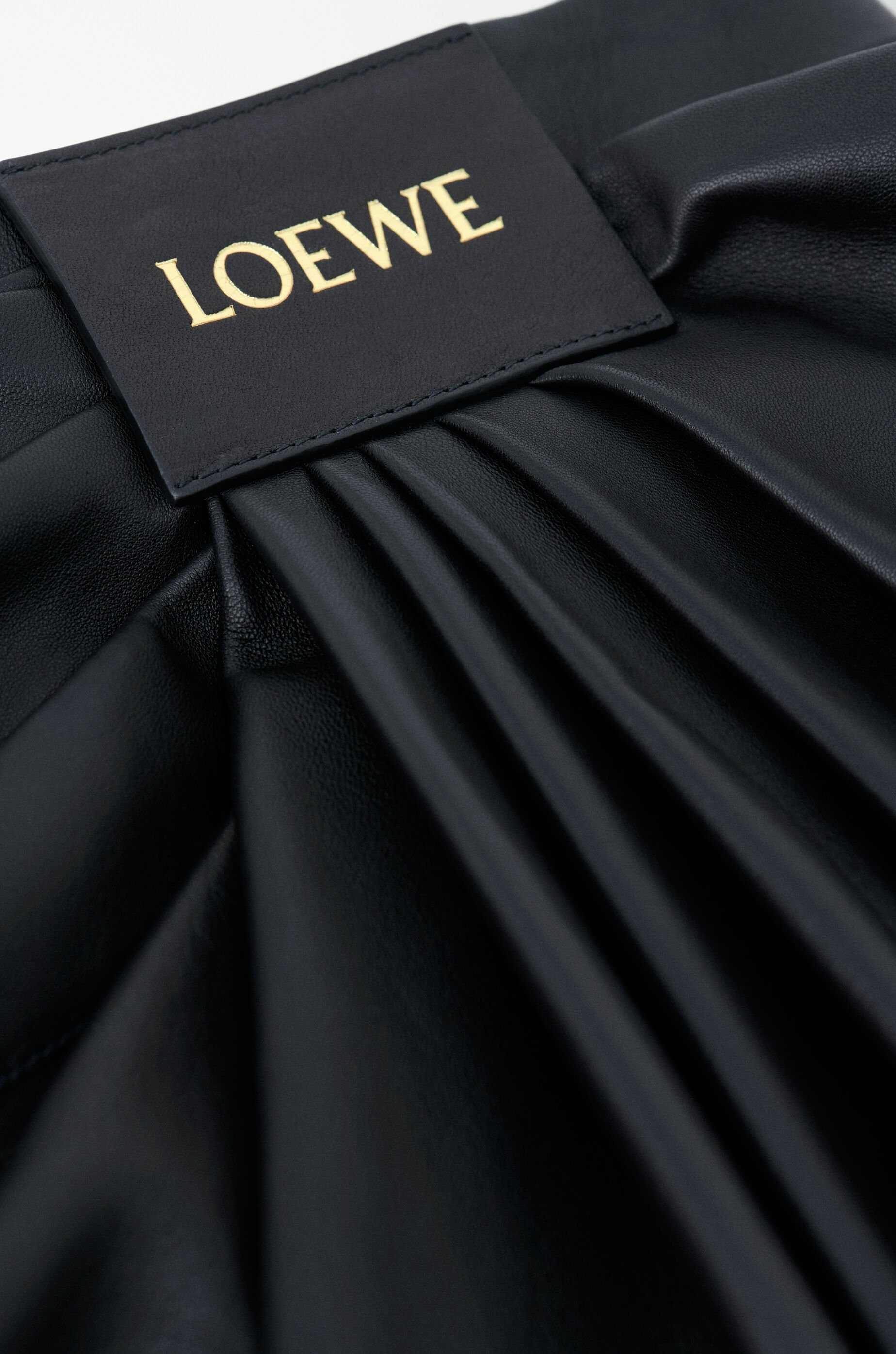 Cropped draped trousers in nappa lambskin - 6