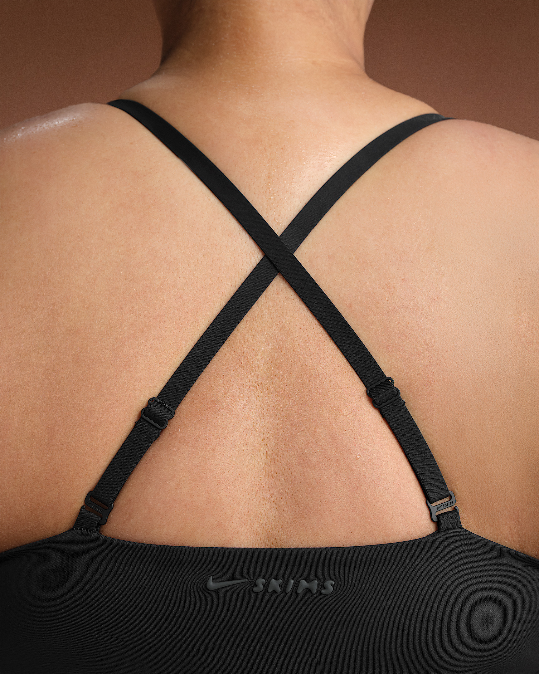 NikeSKIMS Matte Women's Micro-Scoop Bra - 10