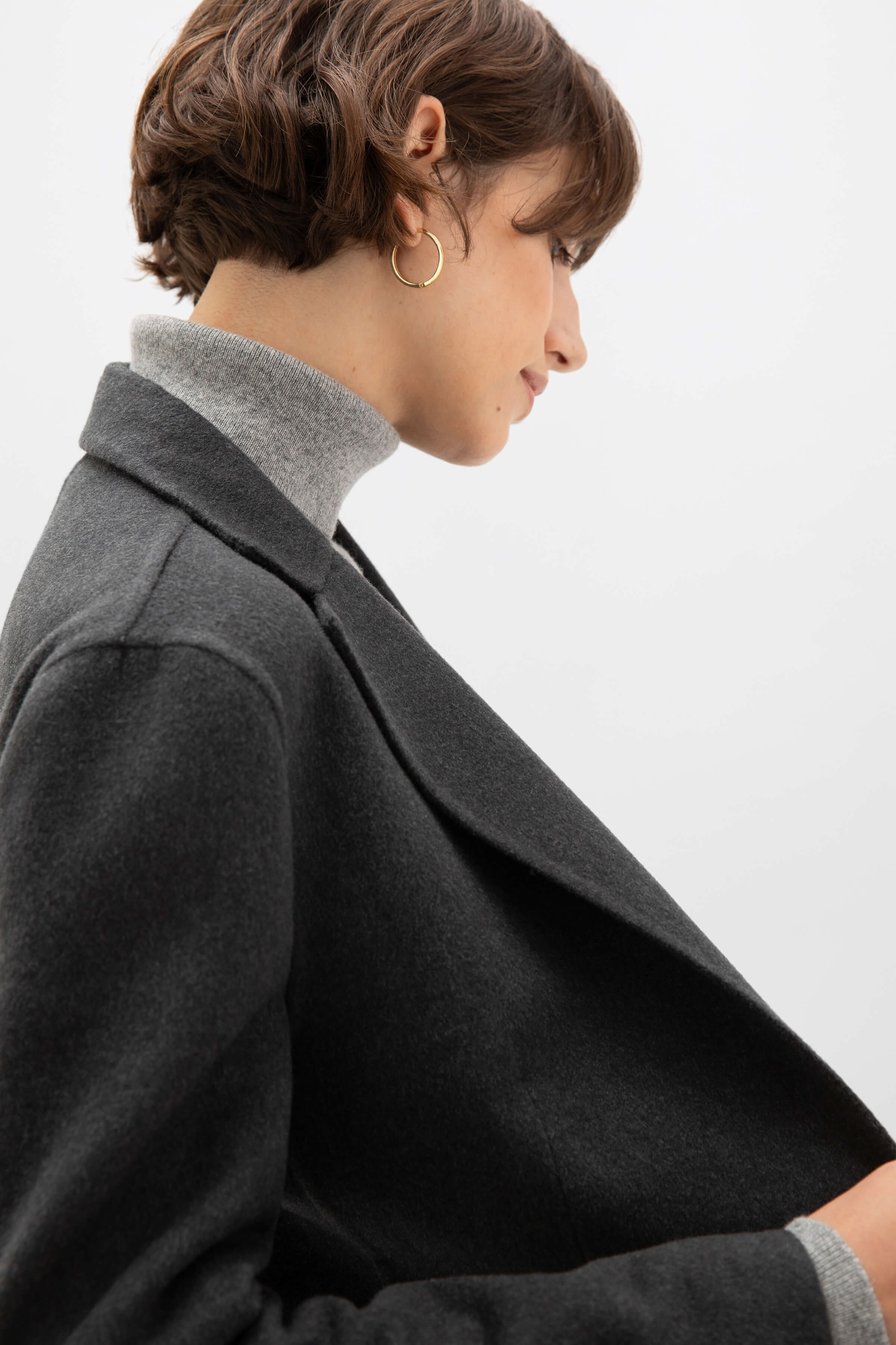Classic Grey Cashmere Blazer - 3