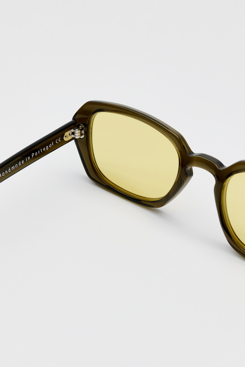 Earth Vaporized Reptile 3